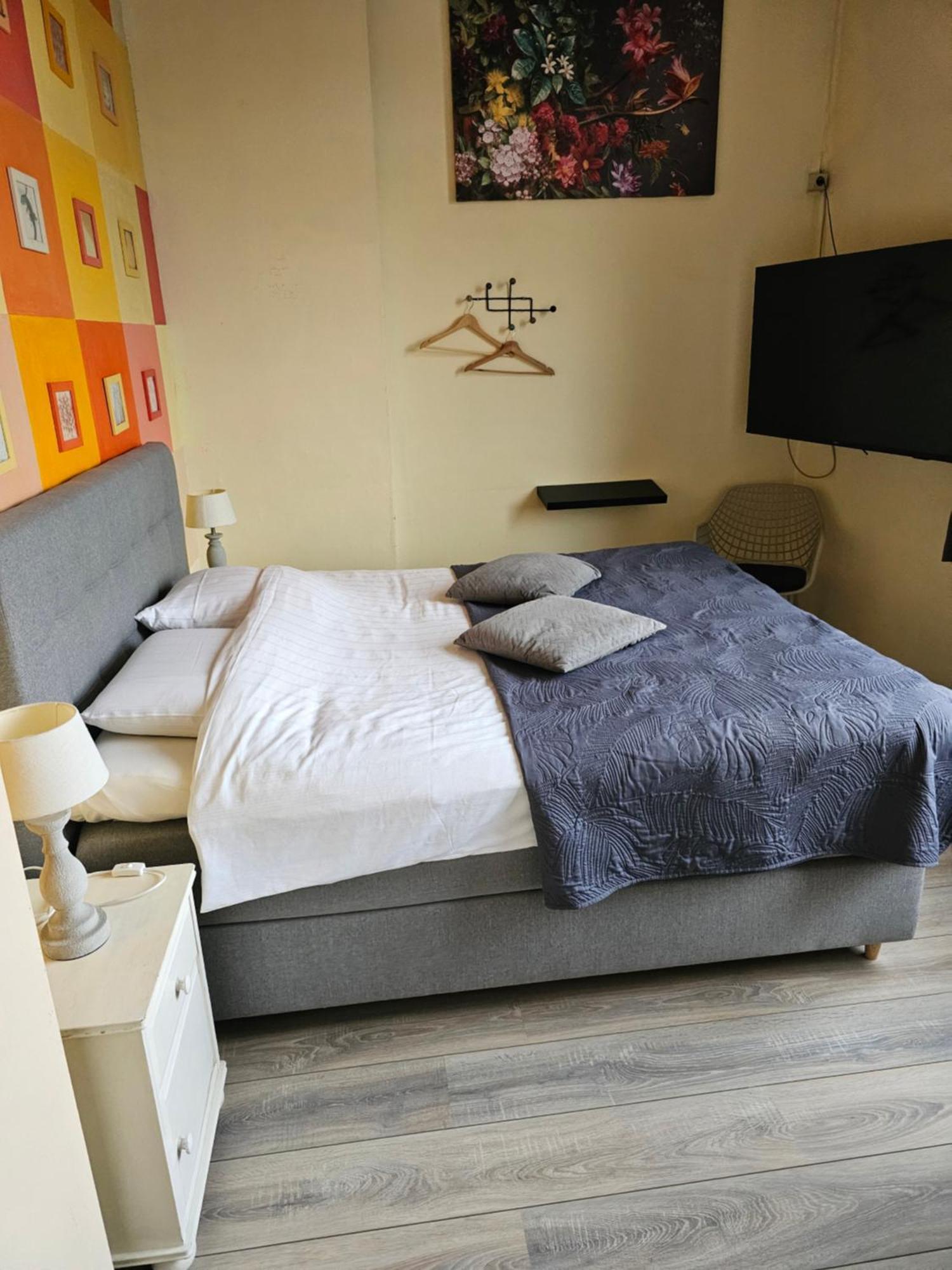 Hotel Le Bonheur ไอส์เดอ ภายนอก รูปภาพ