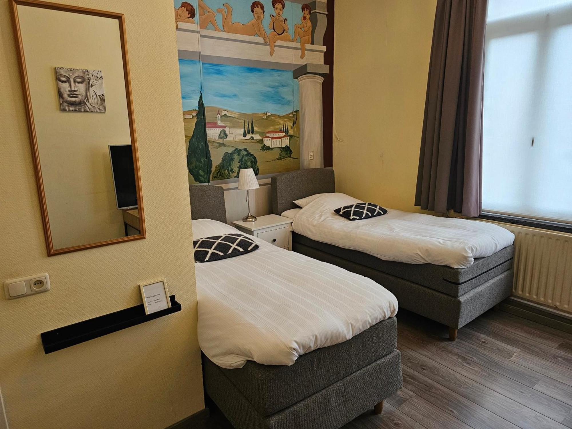 Hotel Le Bonheur ไอส์เดอ ภายนอก รูปภาพ