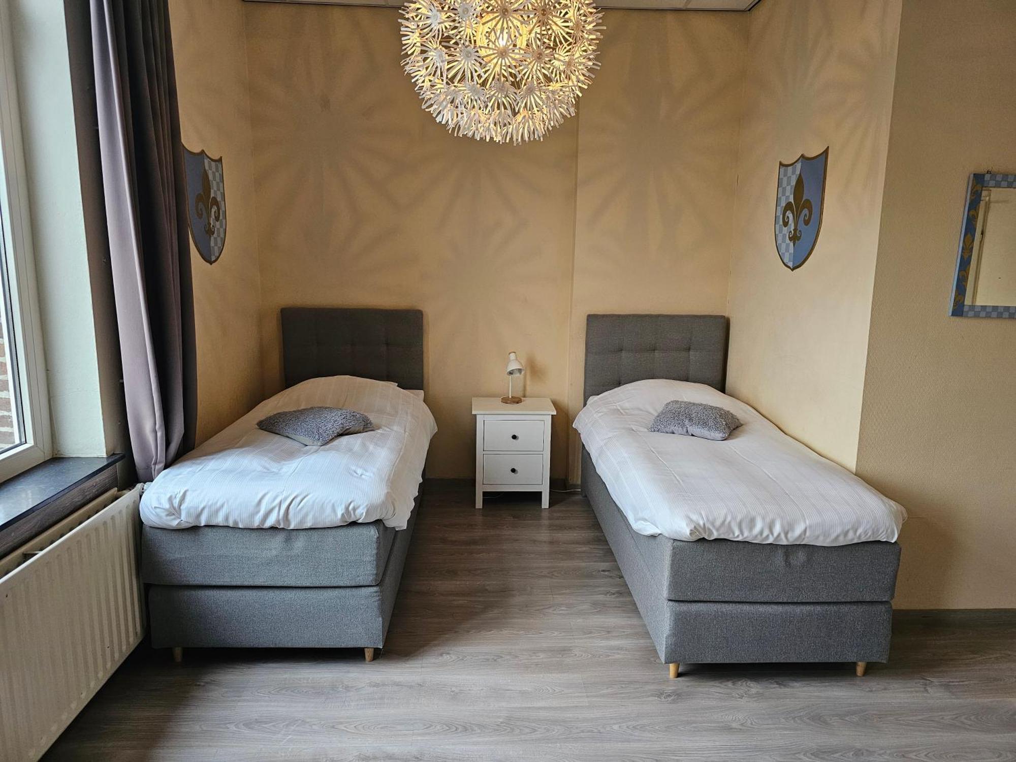 Hotel Le Bonheur ไอส์เดอ ภายนอก รูปภาพ
