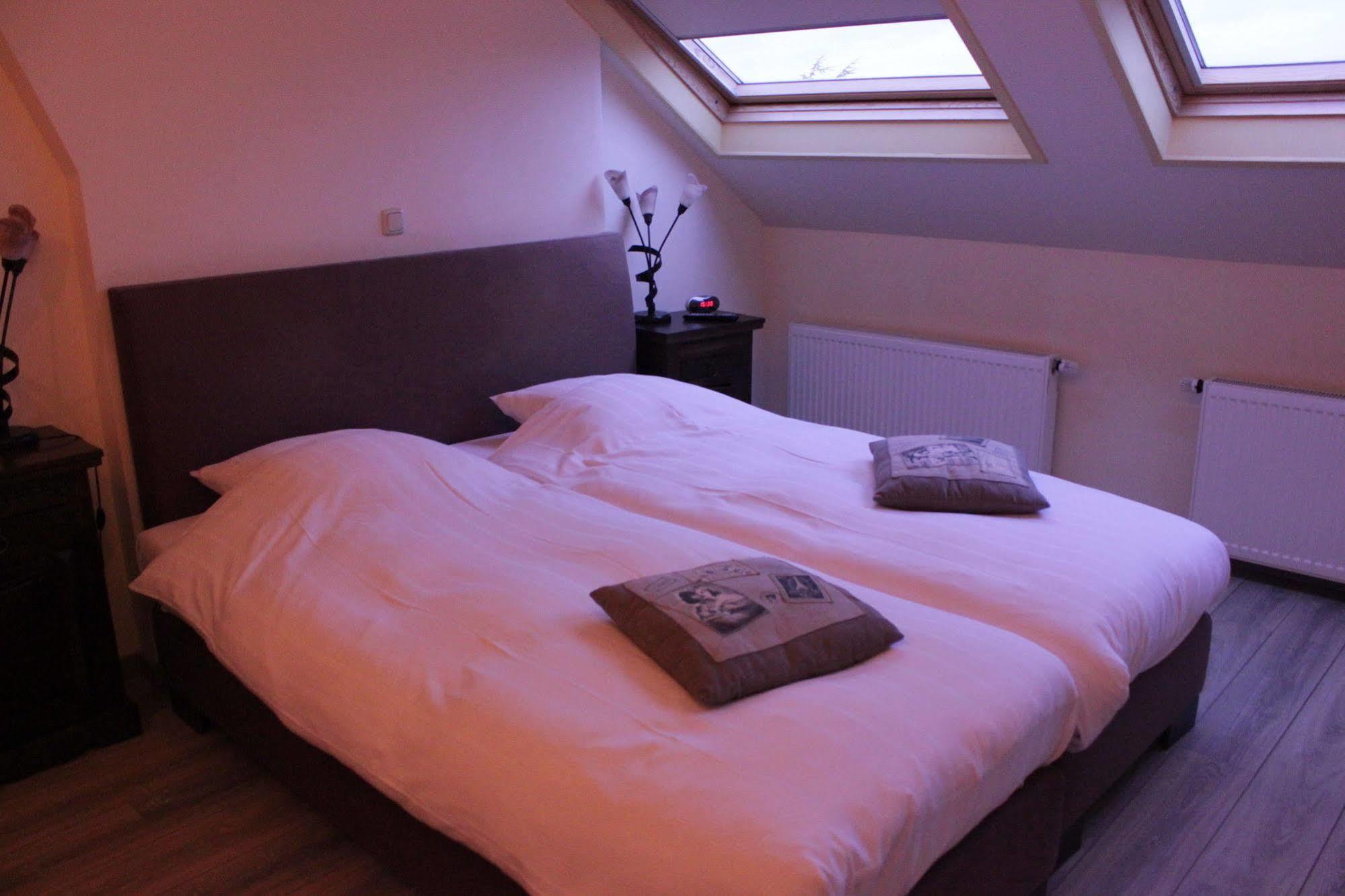 Hotel Le Bonheur ไอส์เดอ ภายนอก รูปภาพ