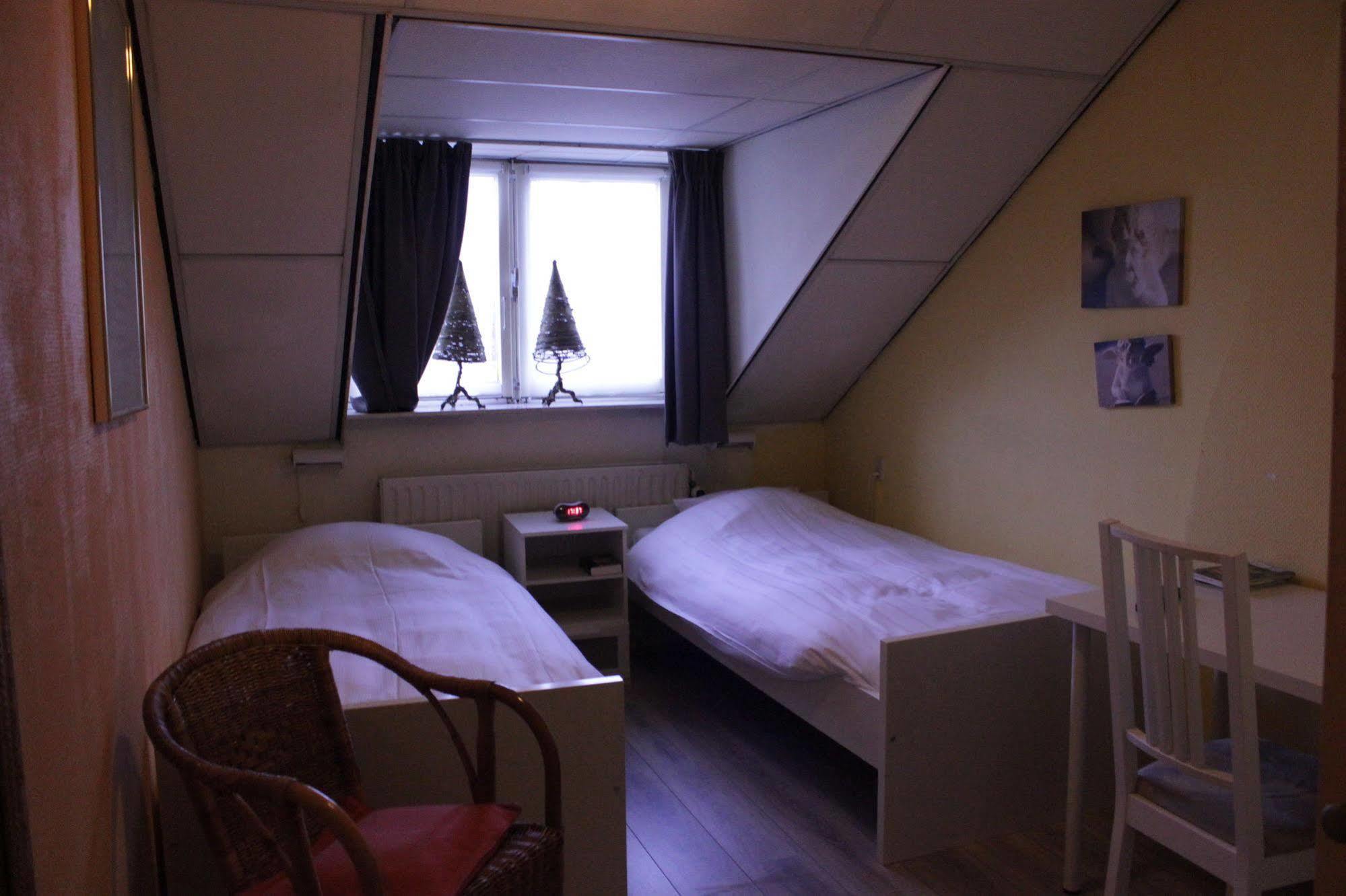 Hotel Le Bonheur ไอส์เดอ ภายนอก รูปภาพ